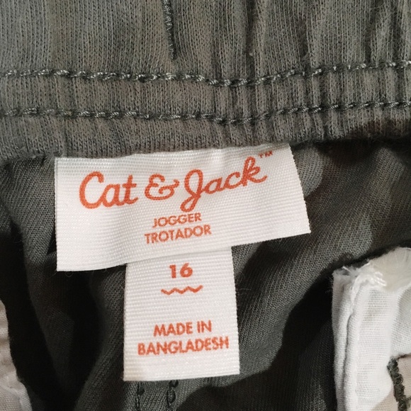 Cat & Jack Camouflage Cotton Twill Joggers - Picture 3 of 3